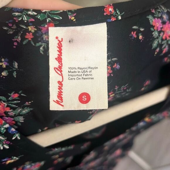 ✨Hanna Anderson Floral Button Down V-Neck 3-4 Sleeves Sz Small Midi Dress✨ - Picture 3 of 5